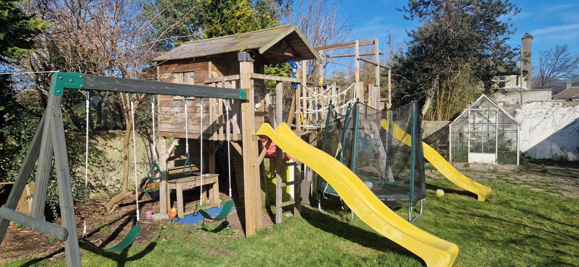 Holiday home Large & Colourful Family 4bd With Kids Playground Dublin